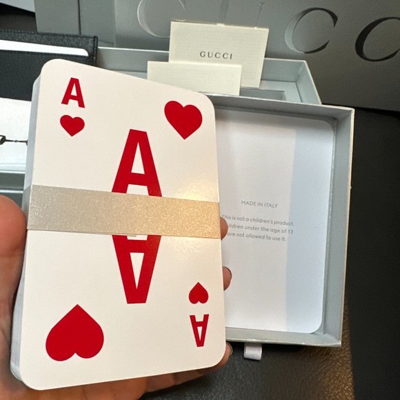 Gucci Card Case with Horsebit in Limited Edition Gift Box with Oversized Playing - Picture 14 of 16